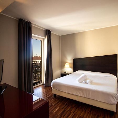 Hotel Cavour By Lvg Hotel Collection Novara Exteriér fotografie