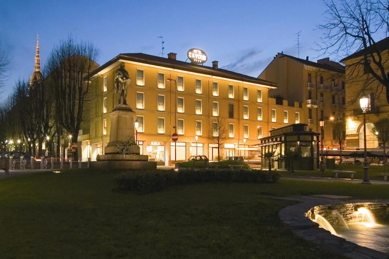 Hotel Cavour By Lvg Hotel Collection Novara Exteriér fotografie