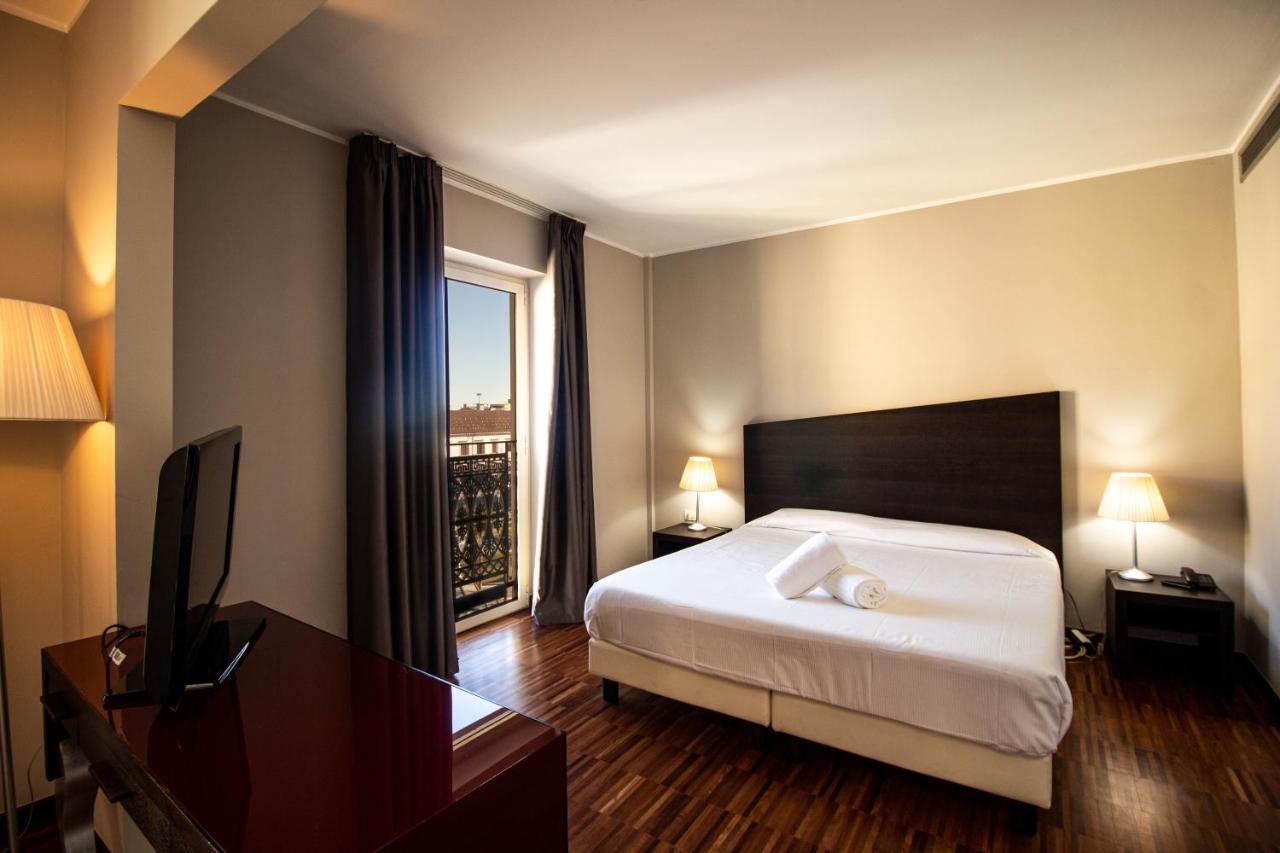 Hotel Cavour By Lvg Hotel Collection Novara Exteriér fotografie